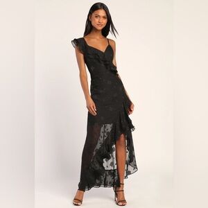 Lulu’s Forever Be Black Floral Jacquard Ruffled Maxi Dress, Size M